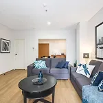 504 - Perth Cbd Huge 1Br 1Ba Beauty