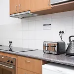 504 - Perth Cbd Huge 1Br 1Ba Beauty