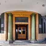 Spacious 1Bdr Fast Wi-Fi Near Rac Arena