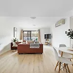 2 Paradise Pool Parking Huge 1Br Cbd