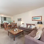 Tranquil Exec City Free Wifi Netflix Wine Parking