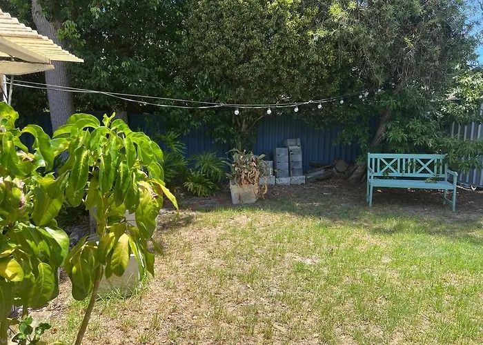 Cosy Home In Heart Of Subiaco
