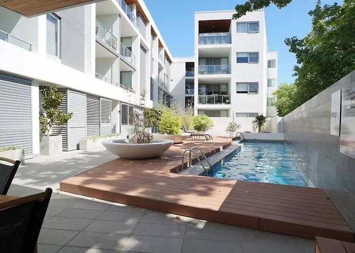 79 Close To Optus & Crown Rivervale Sleeps 2