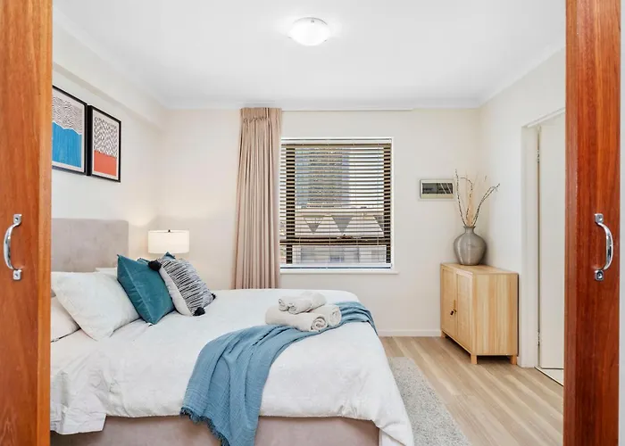 Spacious 1Bdr Fast Wi-Fi Near Rac Arena