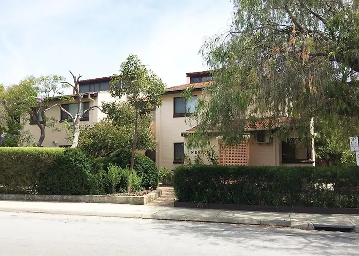 Kenata-Fairway Apartment Hotel