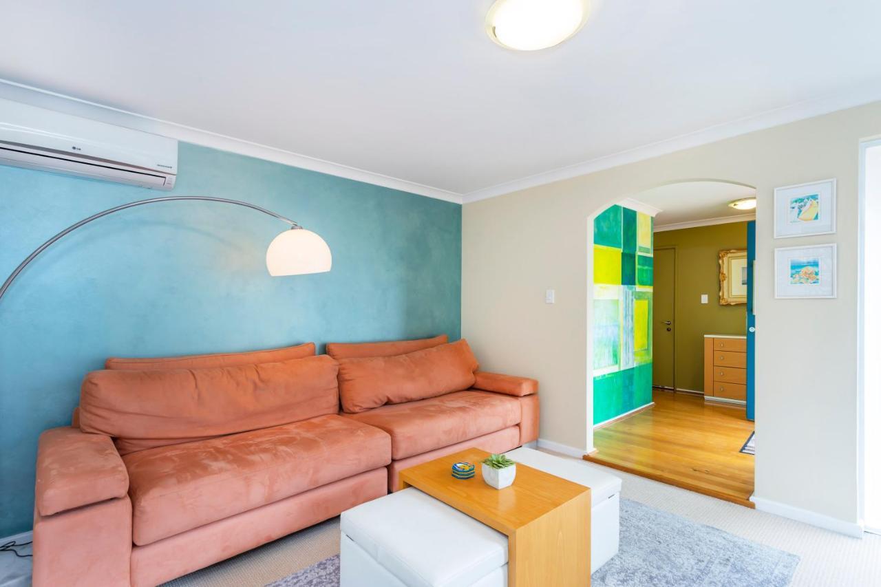 Scarborough Seaview Loft - Executive Escapes Holiday home Perth