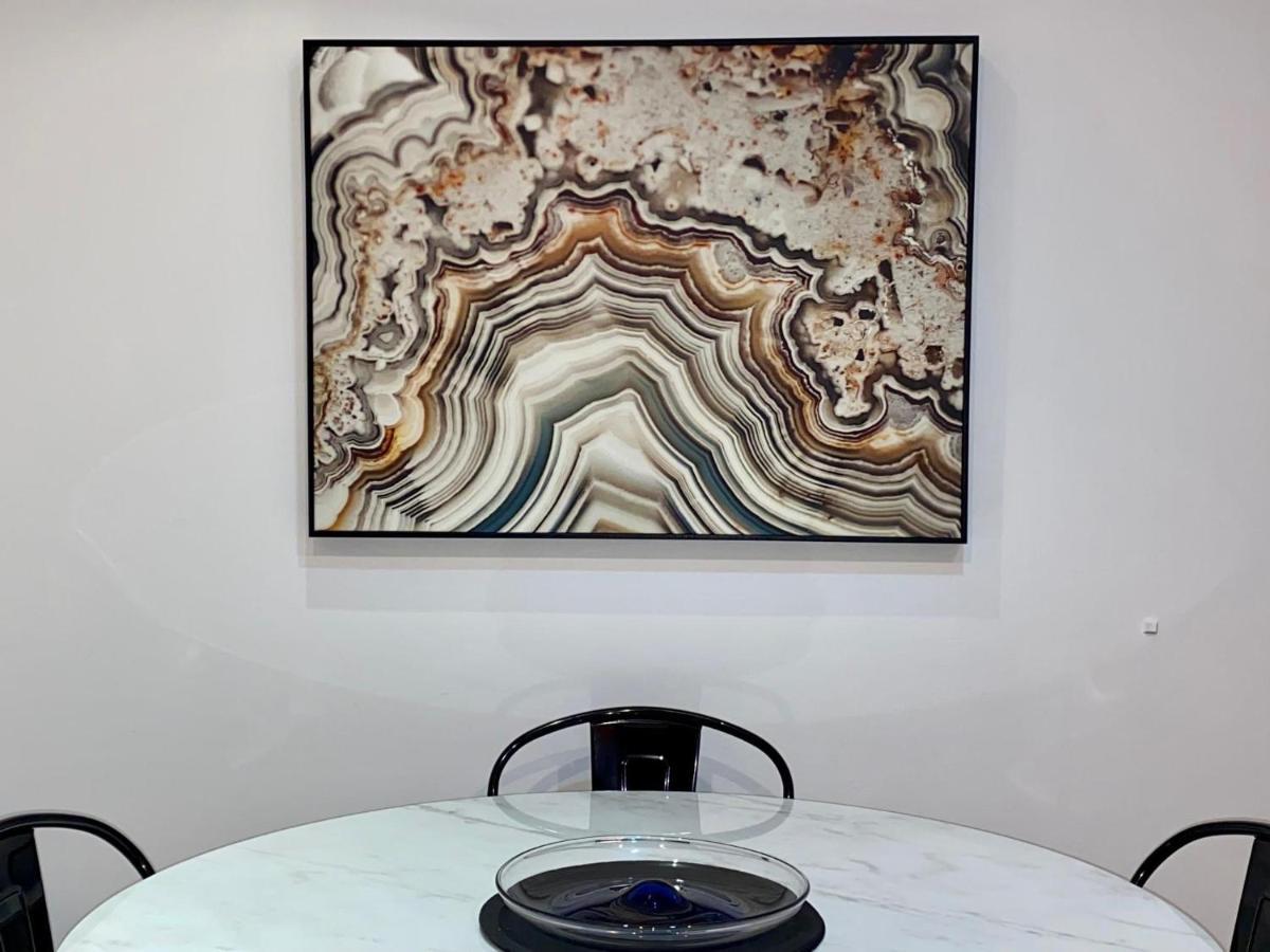 Apartment 504 - Cbd Huge 1br 1ba Beauty