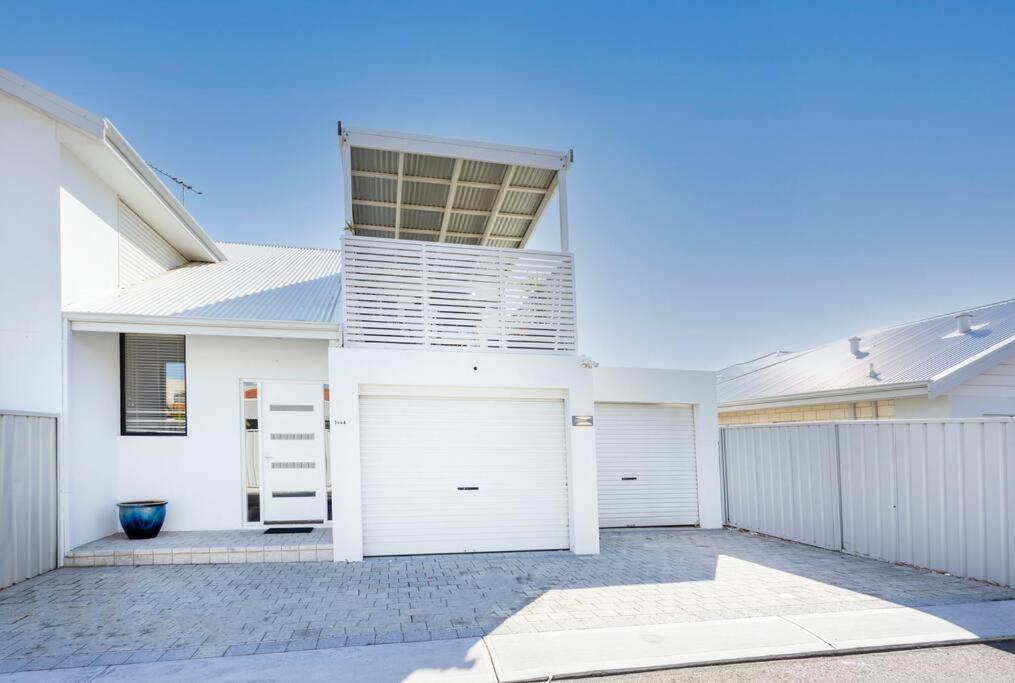 Holiday home Scarborough Hilltop - Executive Escapes Perth