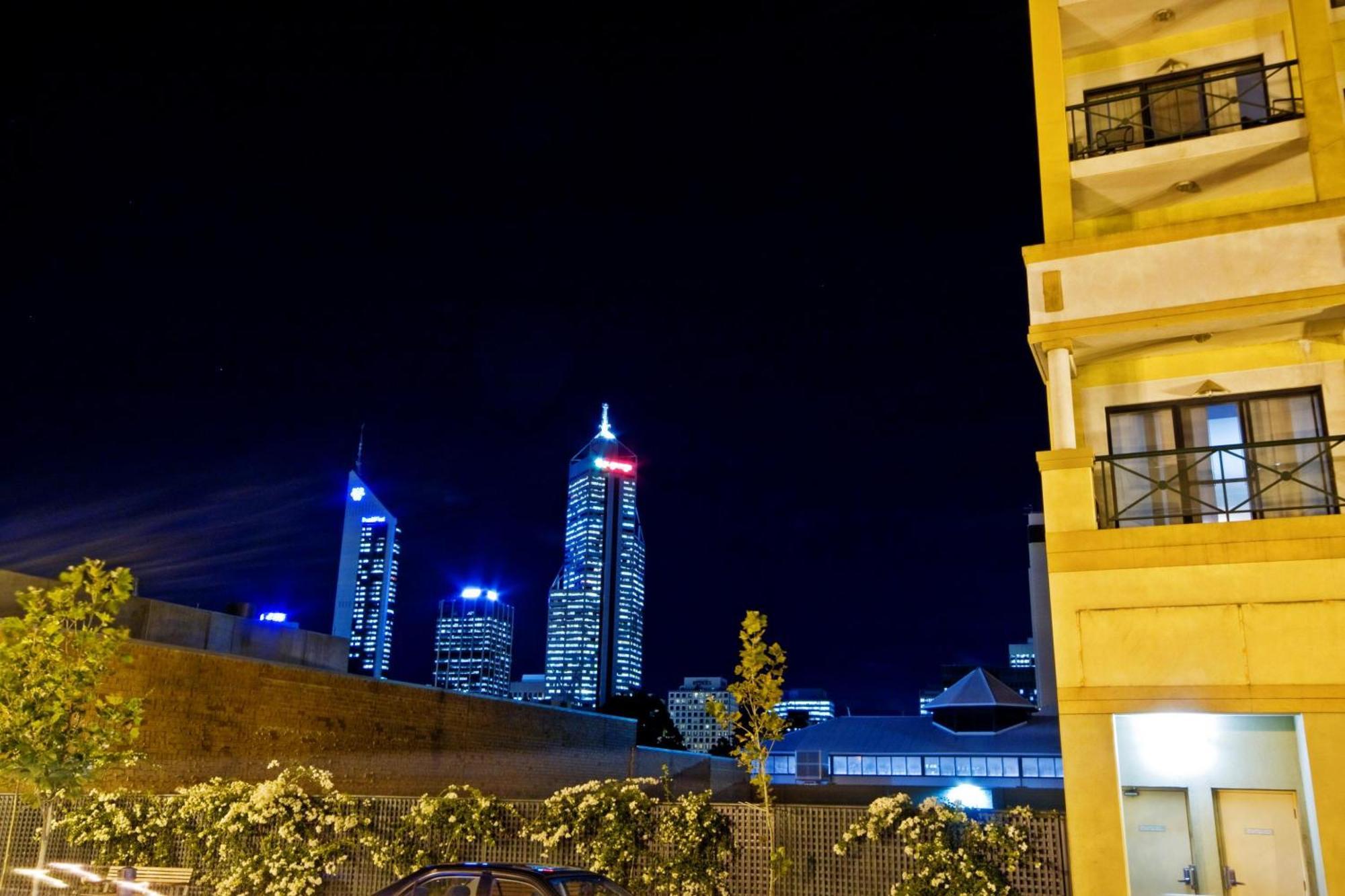 152 Rest With Views High Upparking Sleeps 2 Apartment Perth