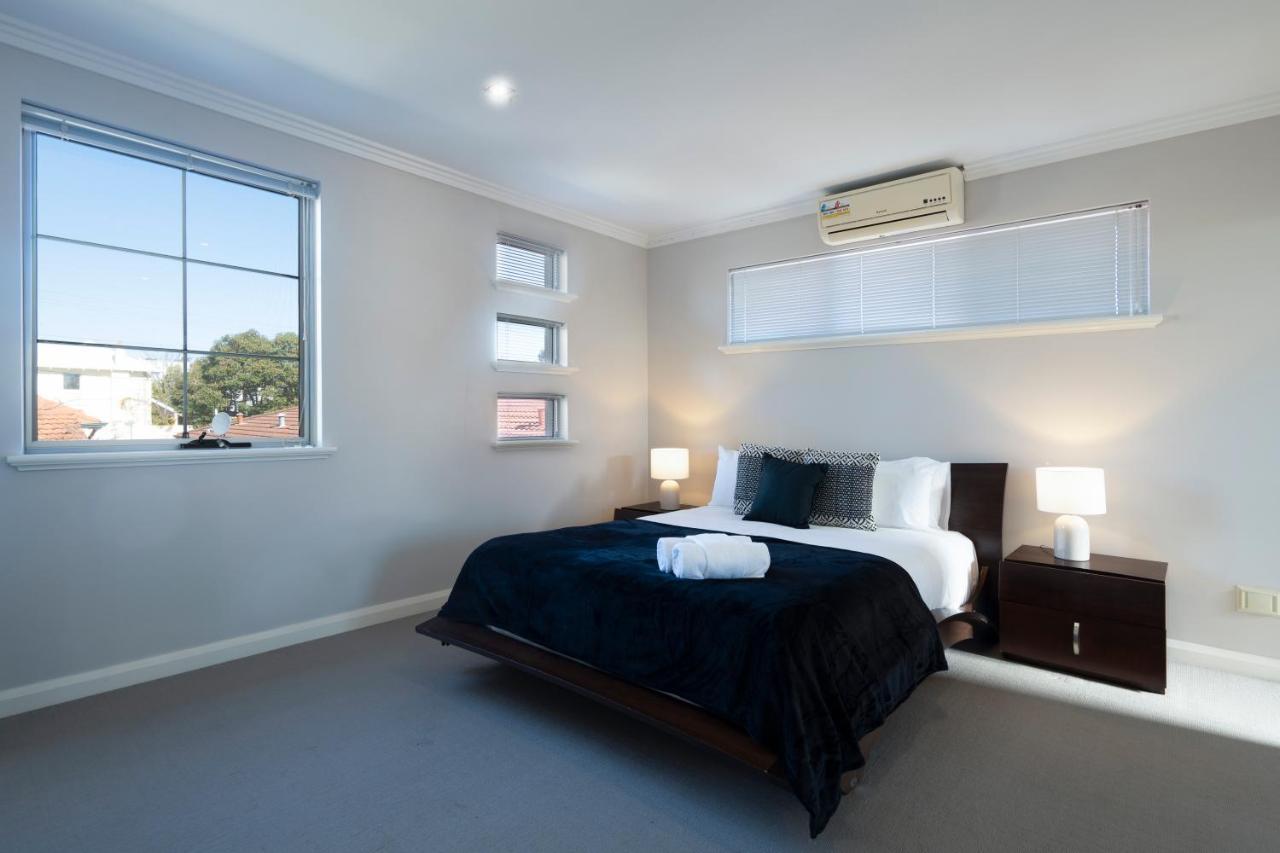 30 Modern & Quiet Retreat -walk To Dining & Shops Perth