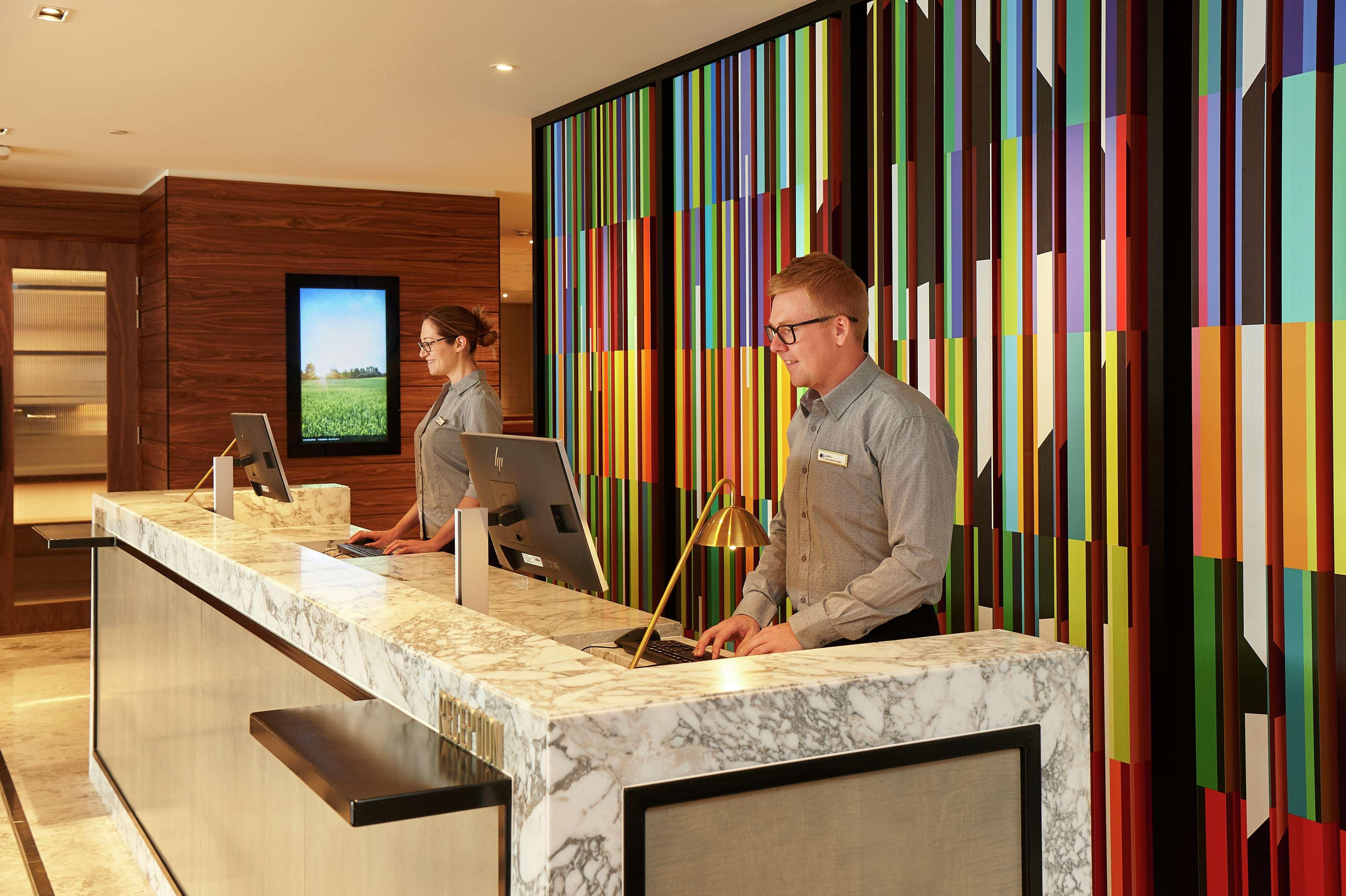 Hotel Doubletree By Hilton Northbridge