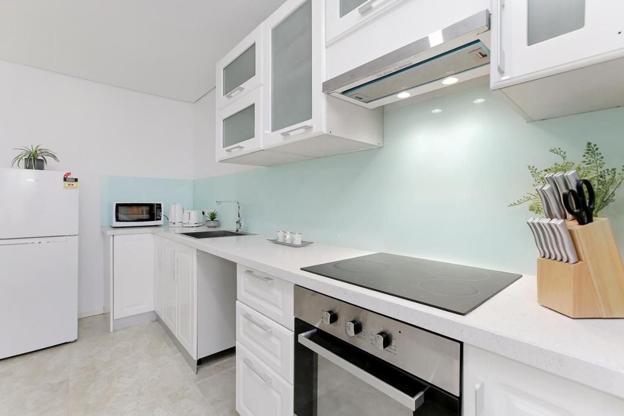 2x2 Modern Near Airport And * Perth