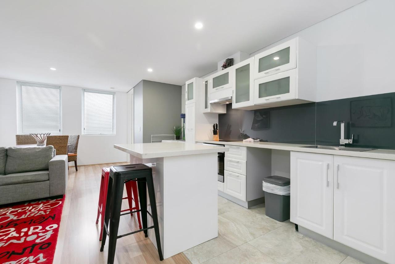 Apartment 2x2 Modern Near Airport And