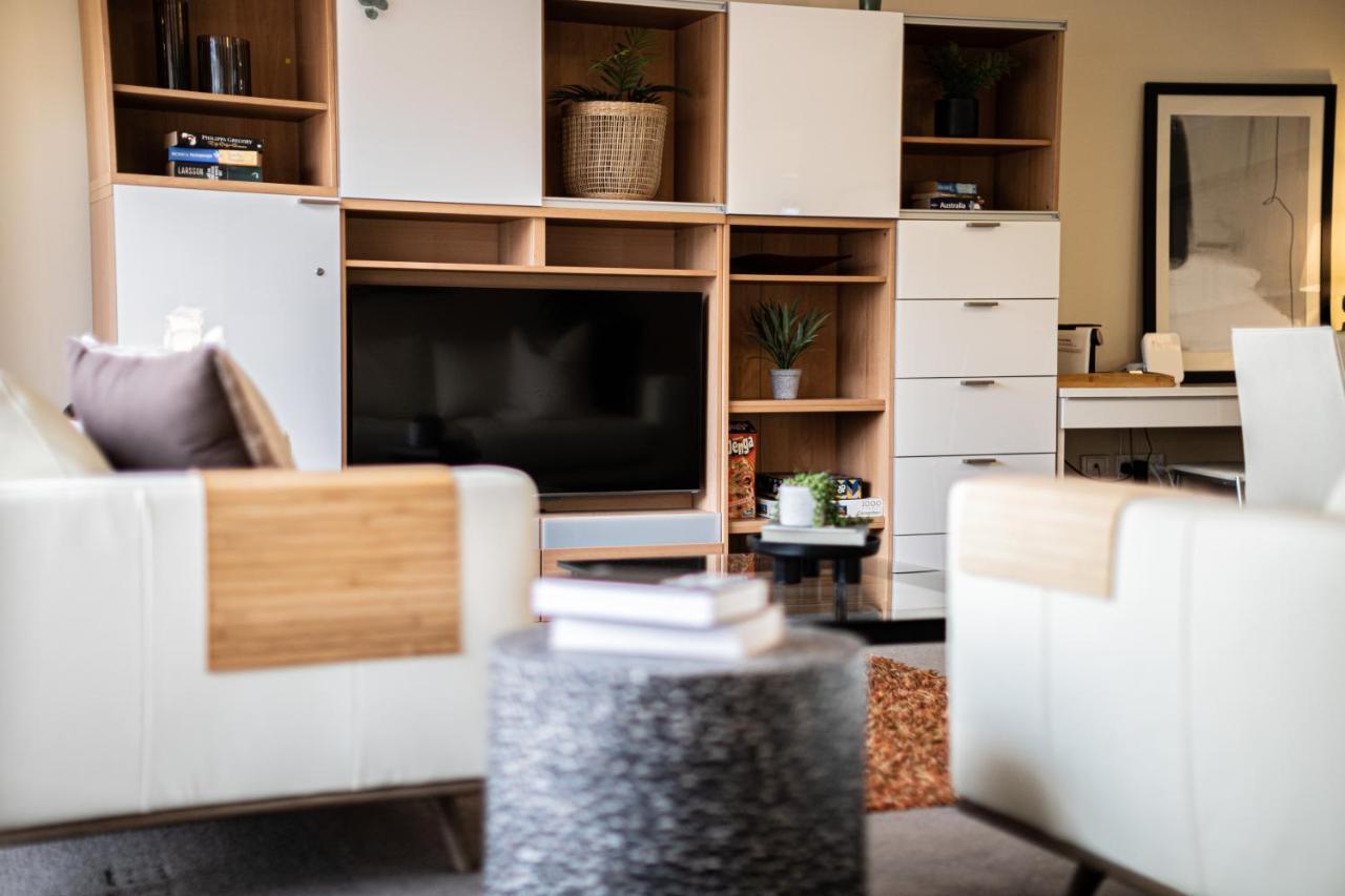 Executive 2br On Mounts Bay Road Perth