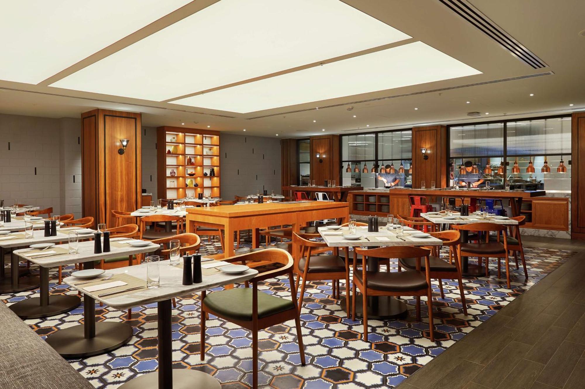 Hotel Doubletree By Hilton Northbridge 4*