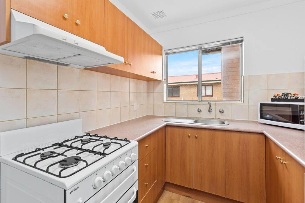 10 Burswood *