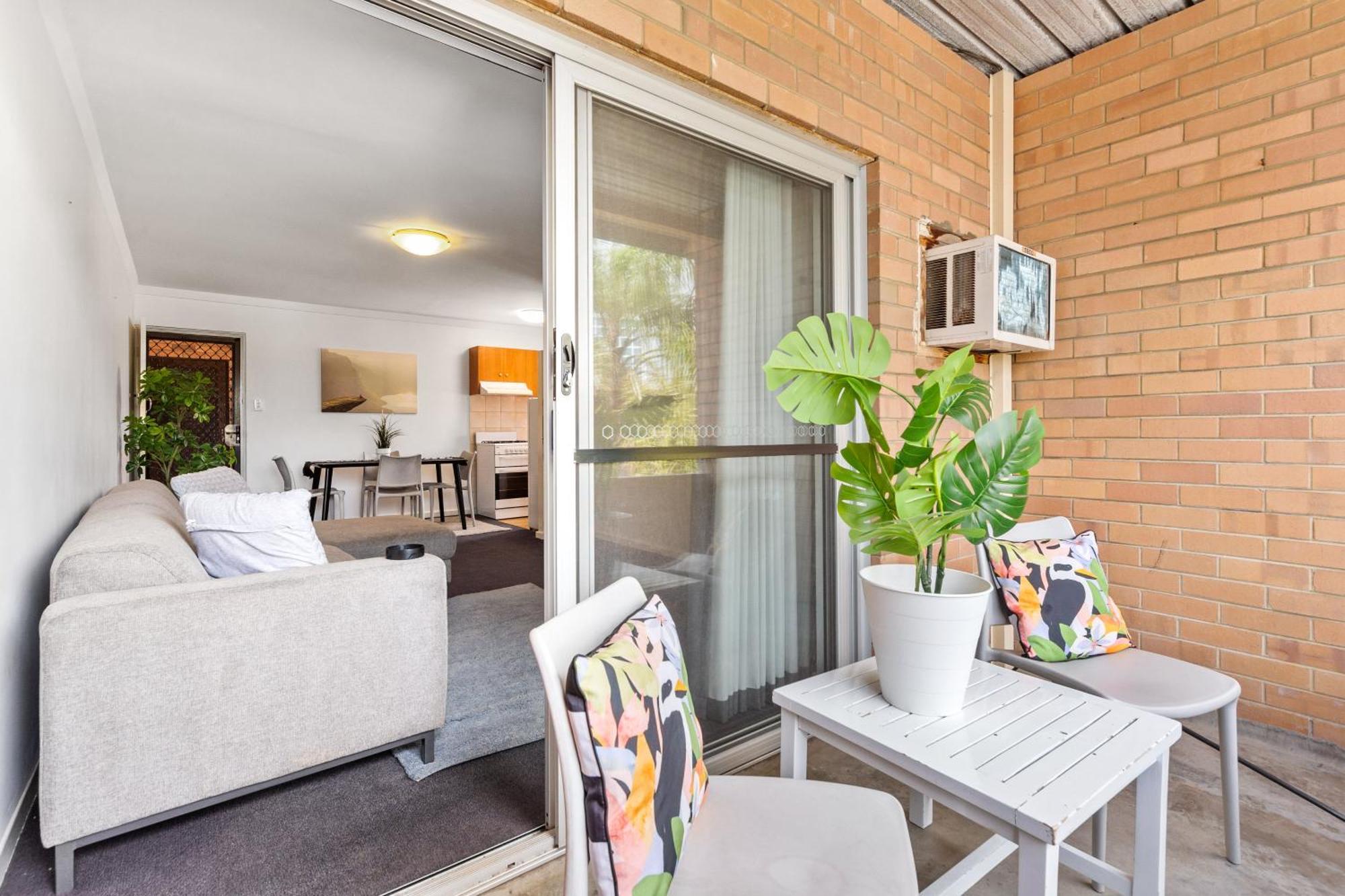 10 Burswood *