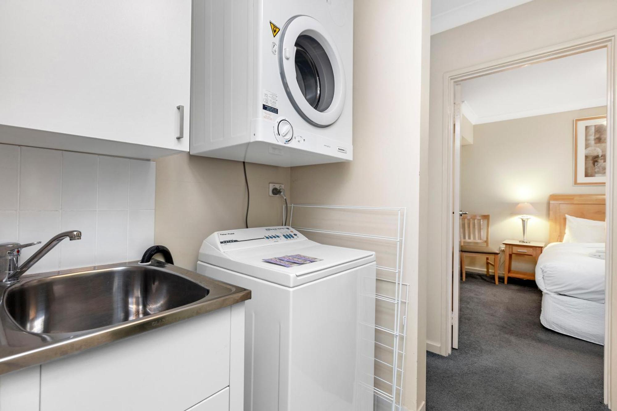 Executive Apartment, Parking, Pool In Apartment