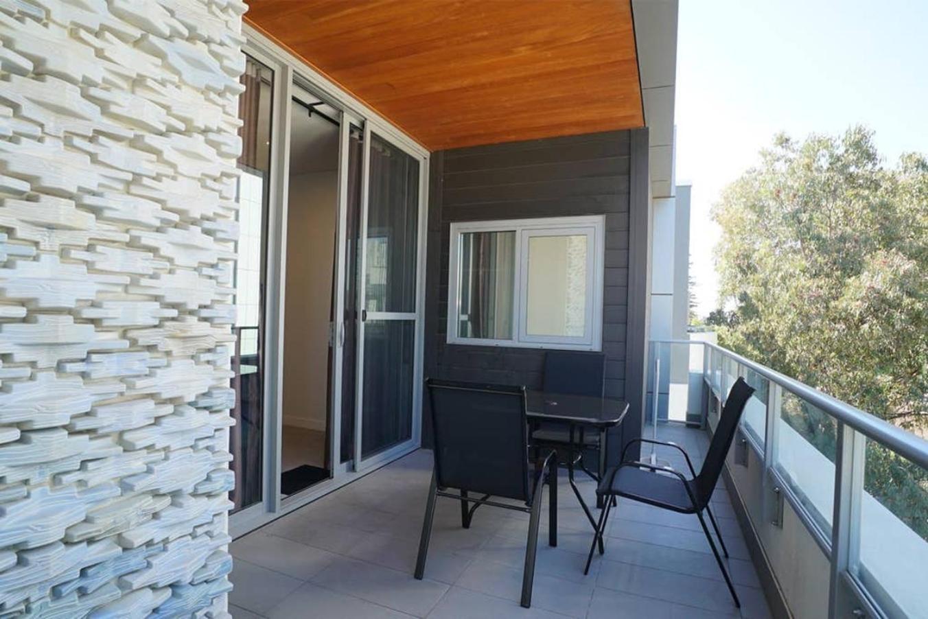 Apartment 79 Close To Optus & Crown Rivervale Sleeps 2 Perth