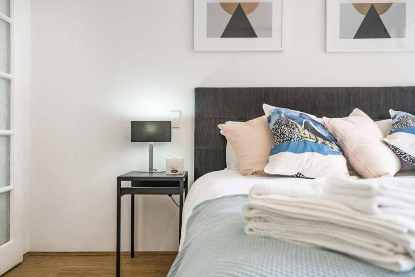 504 - Cbd Huge 1br 1ba Beauty Apartment *