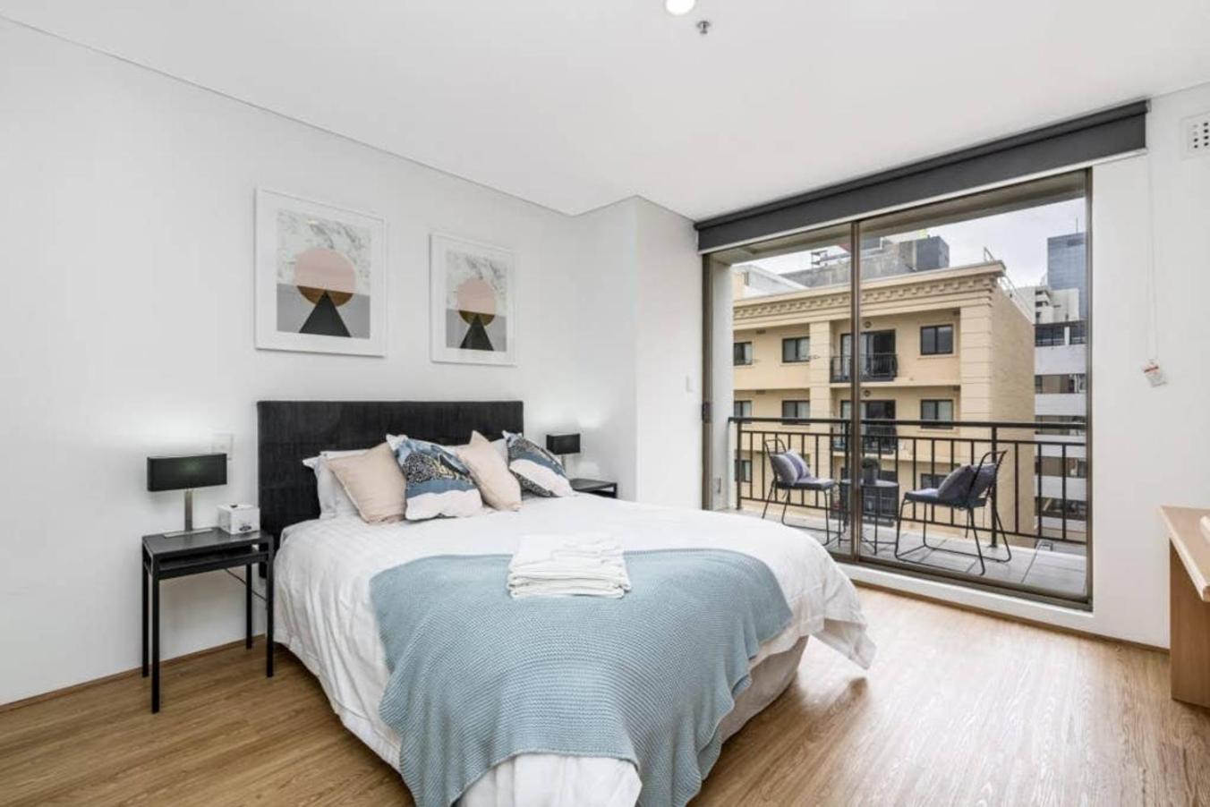 504 - Cbd Huge 1br 1ba Beauty Apartment *