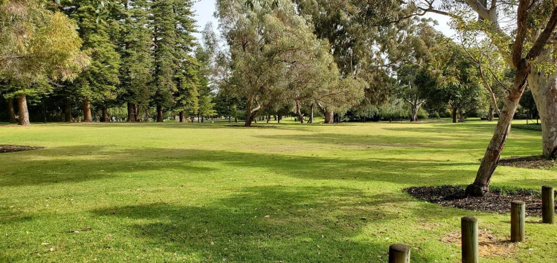 Urban Subiaco Oasis 1 Bedroom Unit * Perth