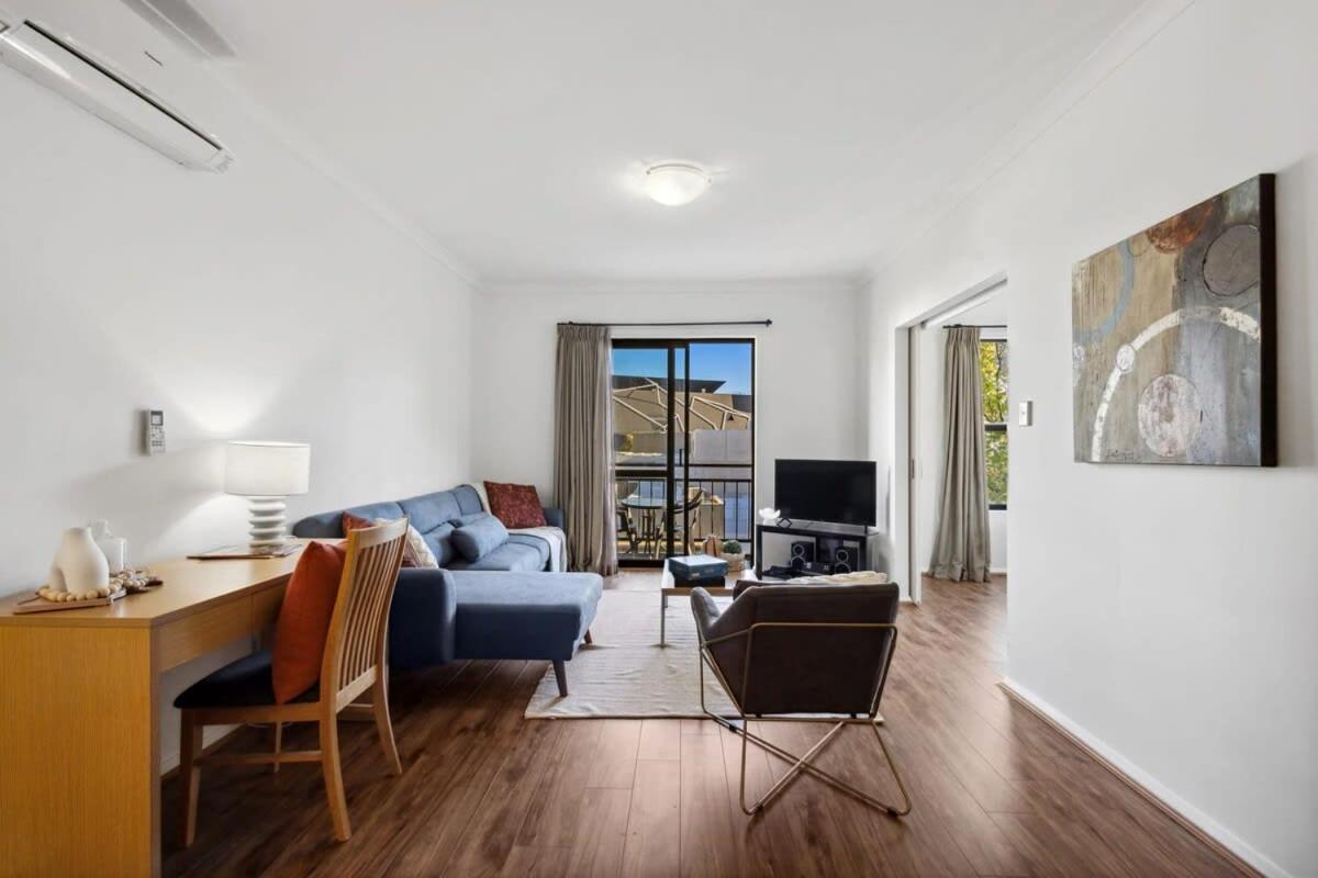 Apartment Prime Located 2bdr 1prk *