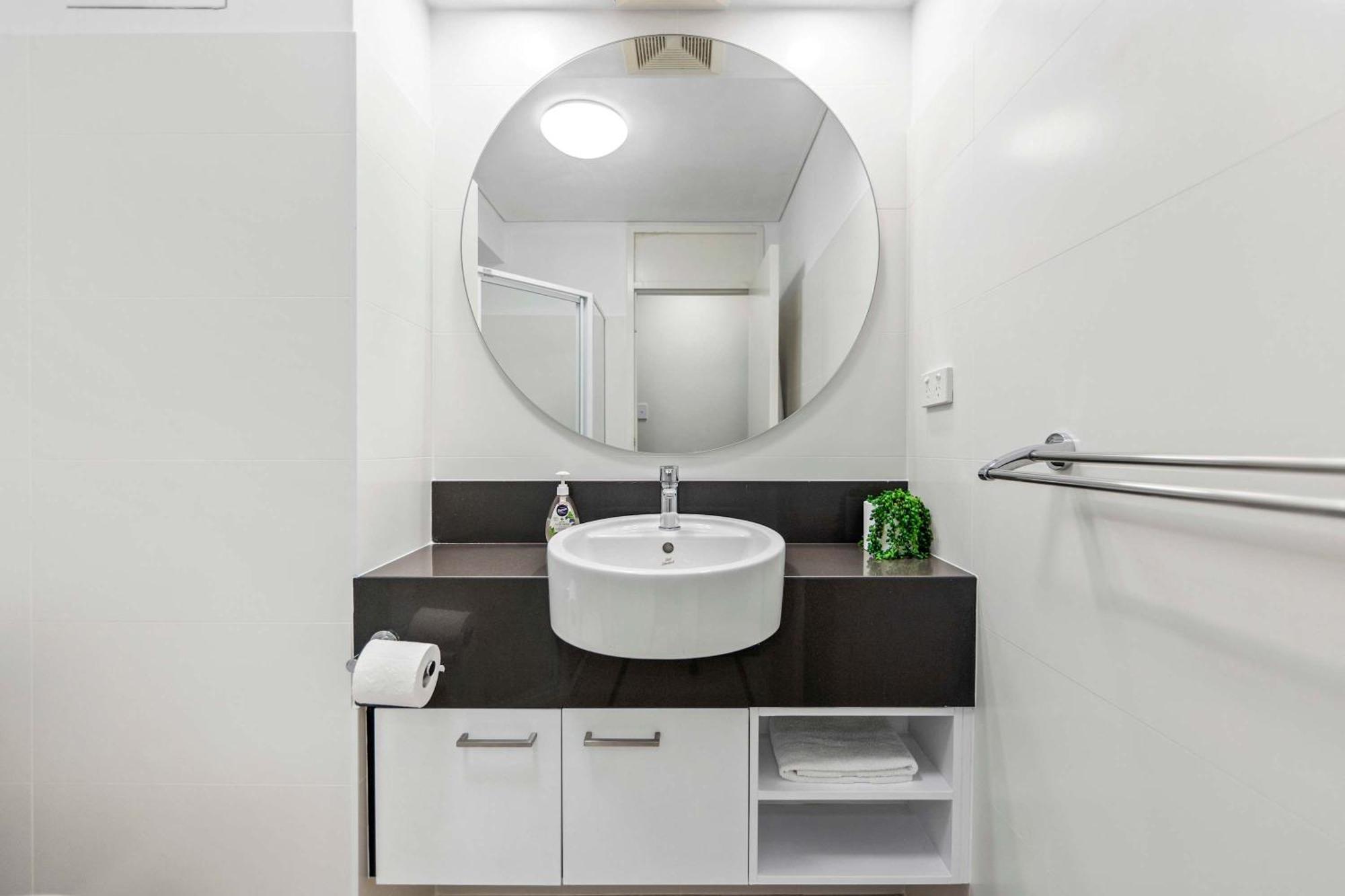 Urban Oasis On Hay Street Apartment Perth