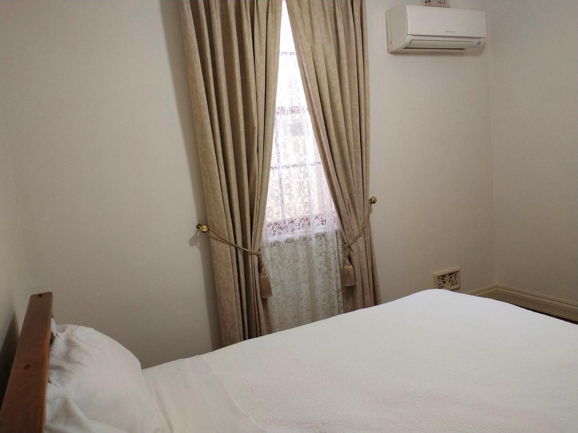 Modern Heart Living With View And Free Parking Homestay *