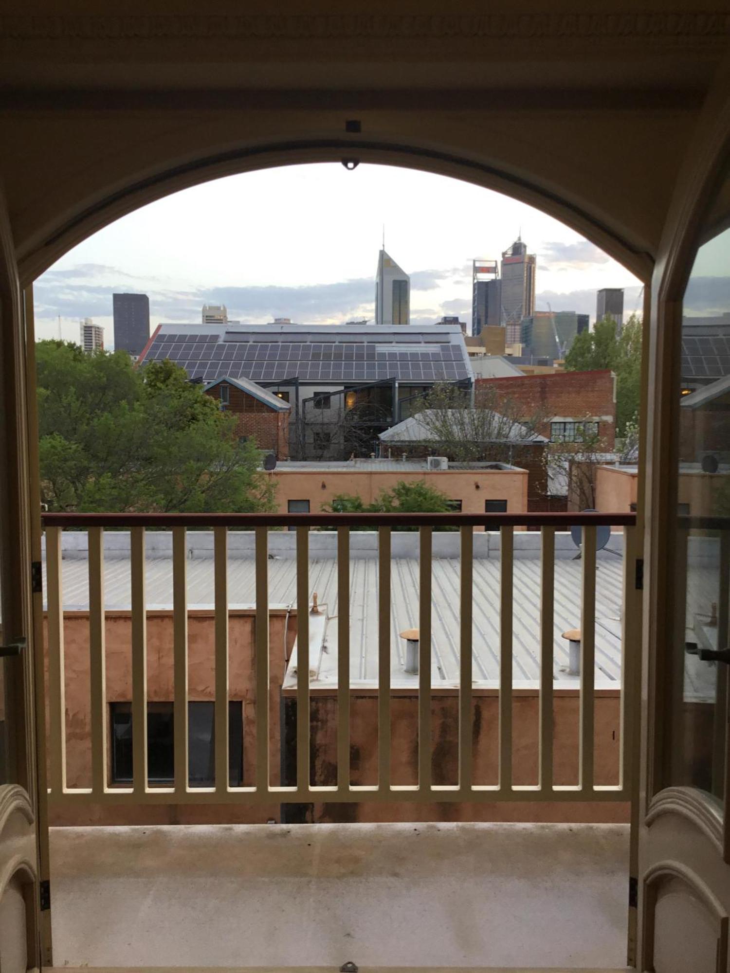 Homestay Modern Heart Living With View And Free Parking