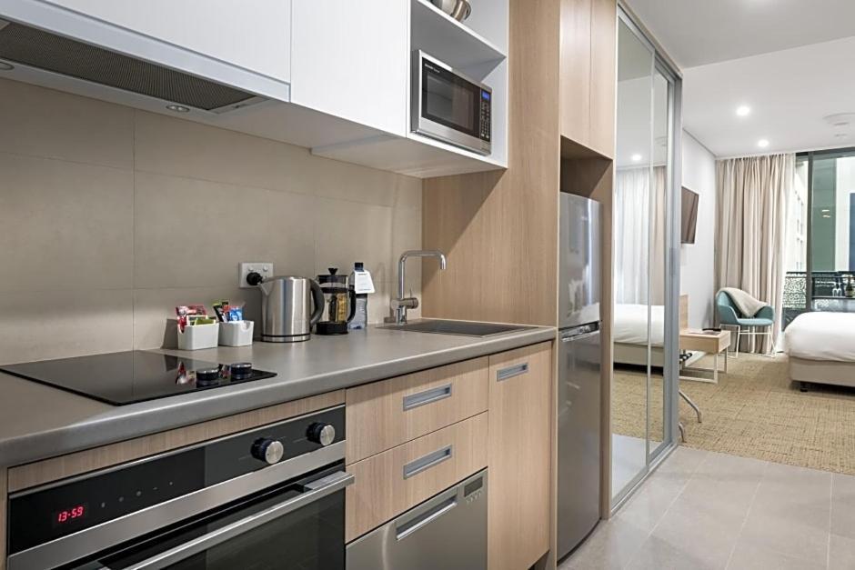 Quest Scarborough Aparthotel 4*
