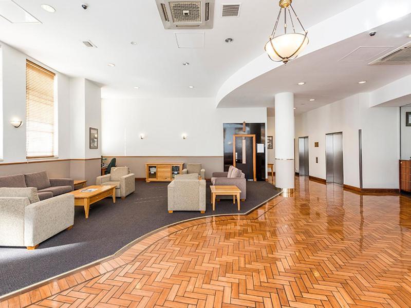 Spacious 1Bdr Fast Wi-Fi Near Rac Arena *