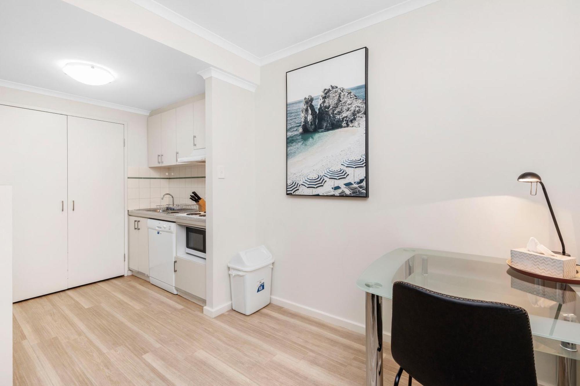 Apartment Spacious 1Bdr Fast Wi-Fi Near Rac Arena Perth