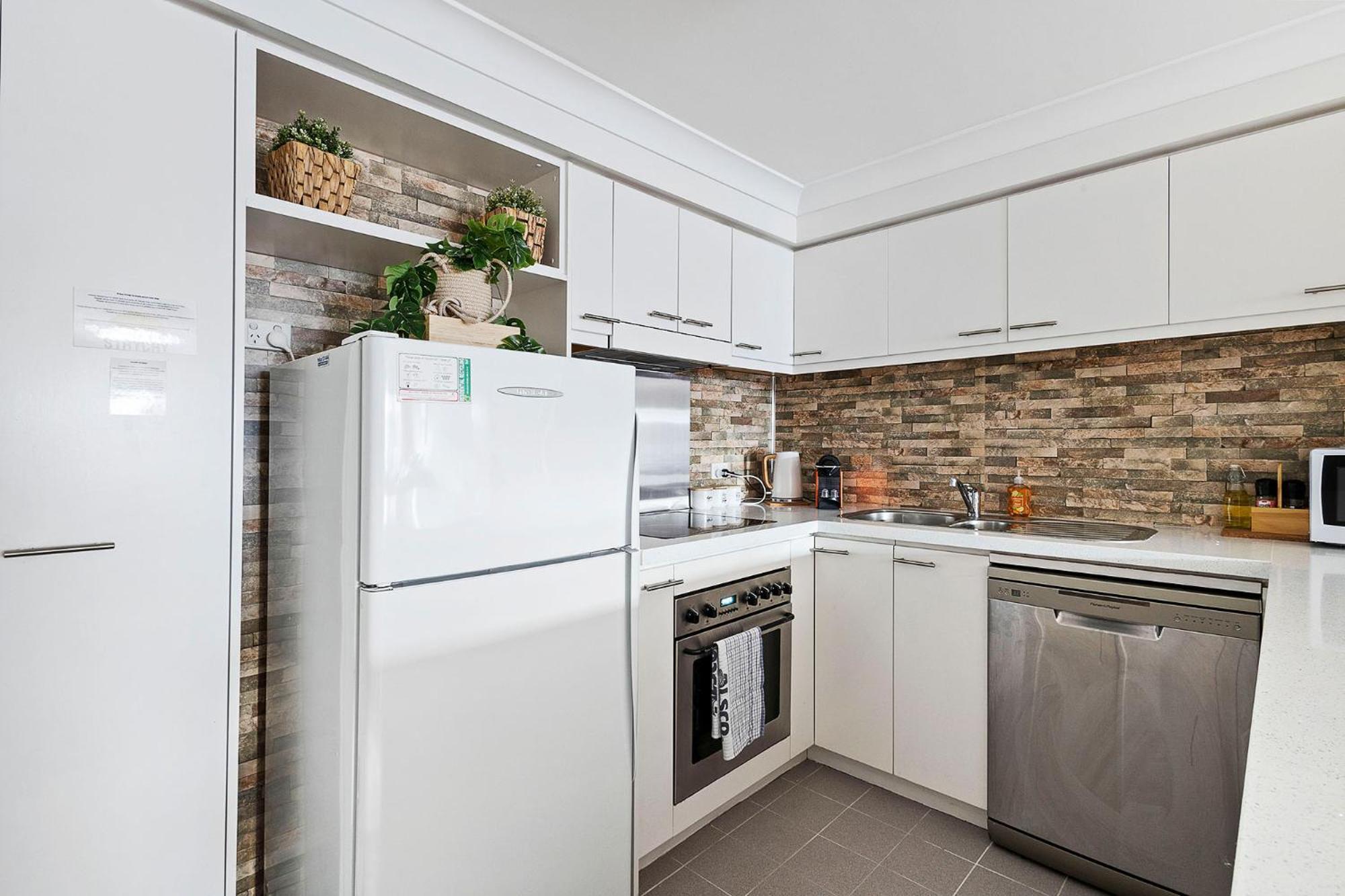 2 Paradise Pool Parking Huge 1br Cbd * Perth