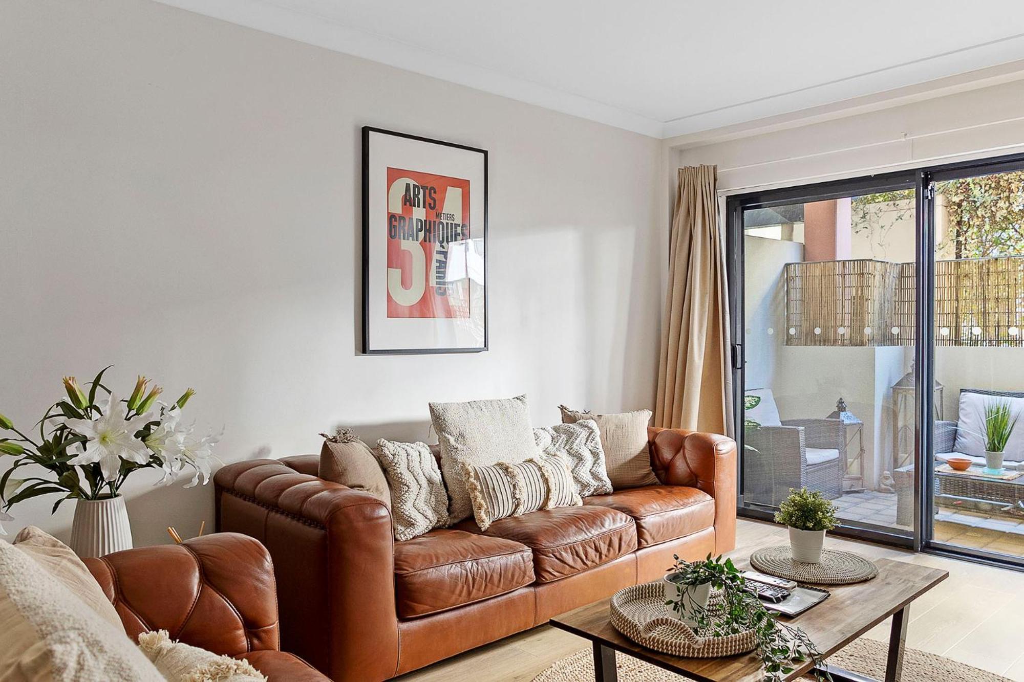 2 Paradise Pool Parking Huge 1br Cbd Perth