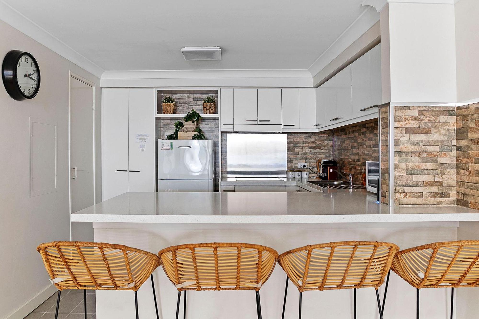 2 Paradise Pool Parking Huge 1br Cbd