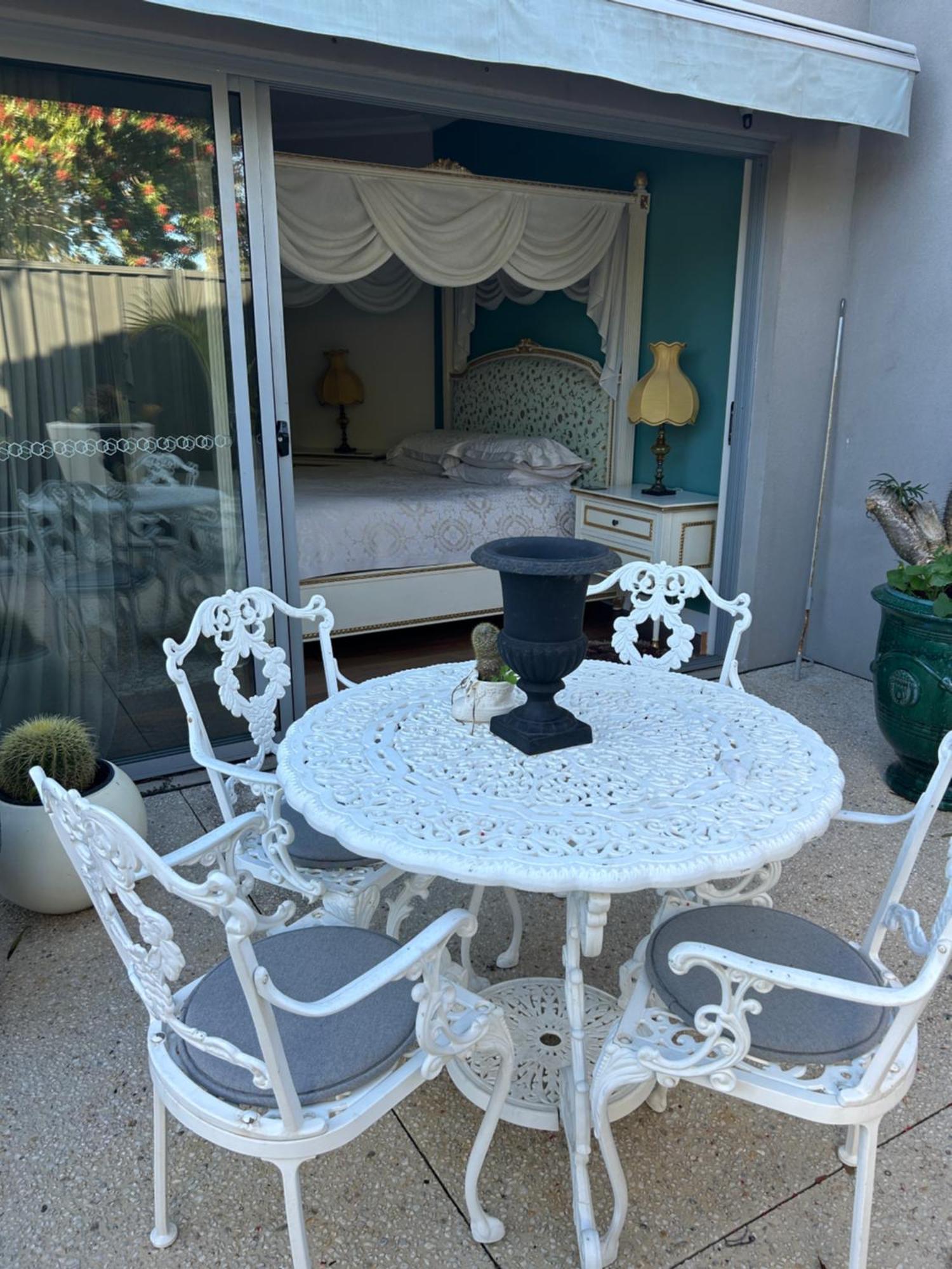 Koombana Retreat