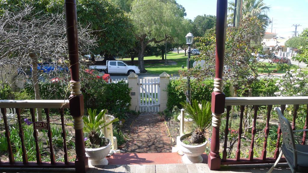 Of Bed & Breakfast