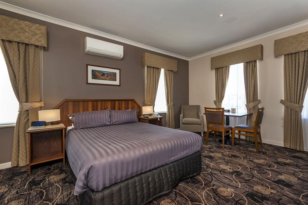Quality Bayswater Hotel