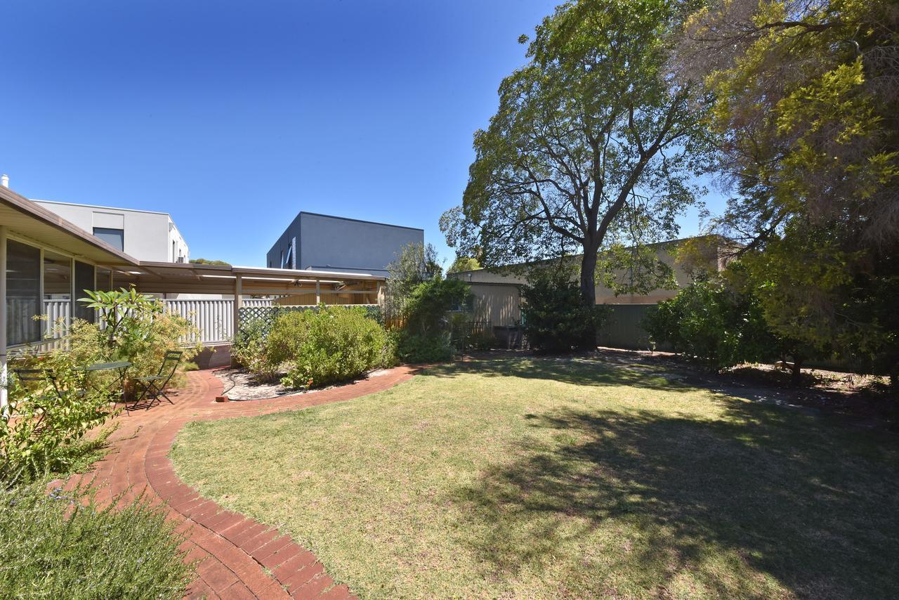 Entire House Close To Airport And Perth