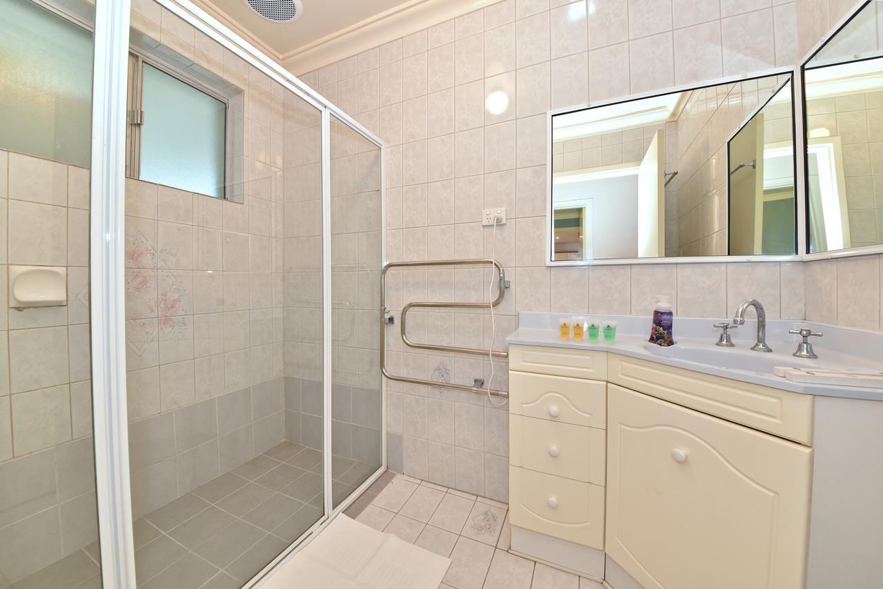 Entire House Close To Airport And * Perth