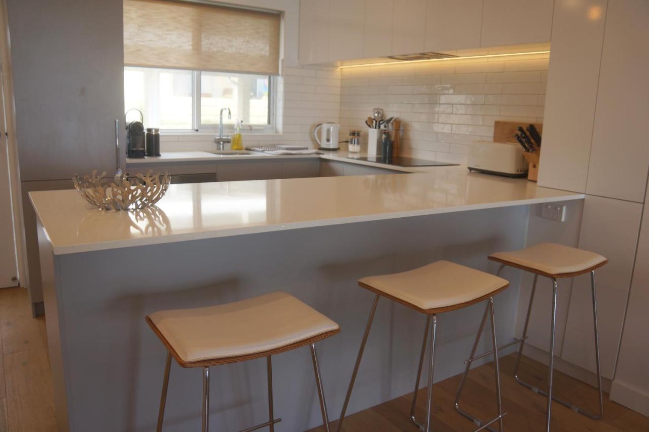 Apartment Cottesloe Beachfront Ocean View