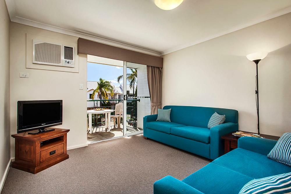 Arlington Apartment *